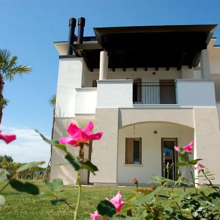 Lejlighed Cozy With Swimming Pool And Fireplace *