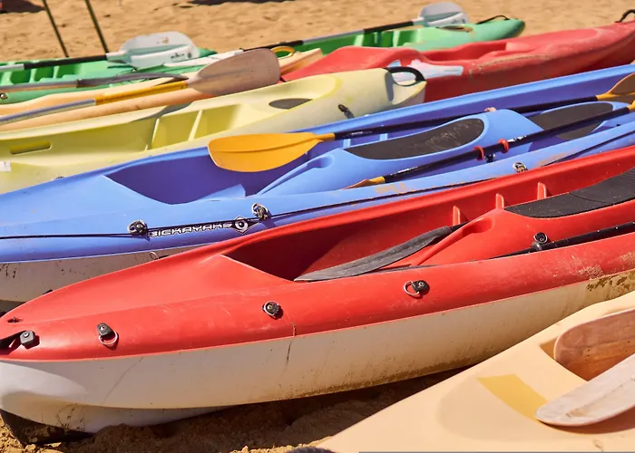 Cozy With Swimming Pool And Fireplace Apartment